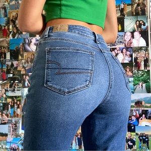 American Eagle mom jeans